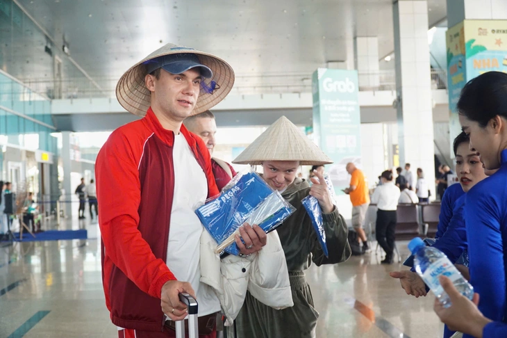 Nha Trang - Khánh Hòa chuẩn bị đón Tết dương lịch 2026 rộn ràng - Ảnh 2.