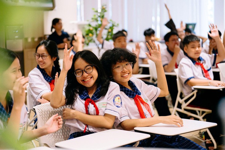 Hơn 400 học sinh tham gia buổi trải nghiệm thực tế tại Acecook - Ảnh 3.