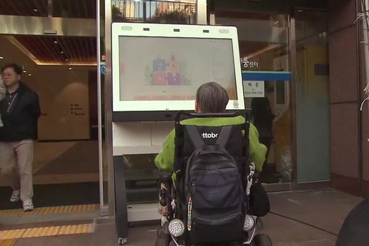 Xe lăn điện - Ảnh 1.