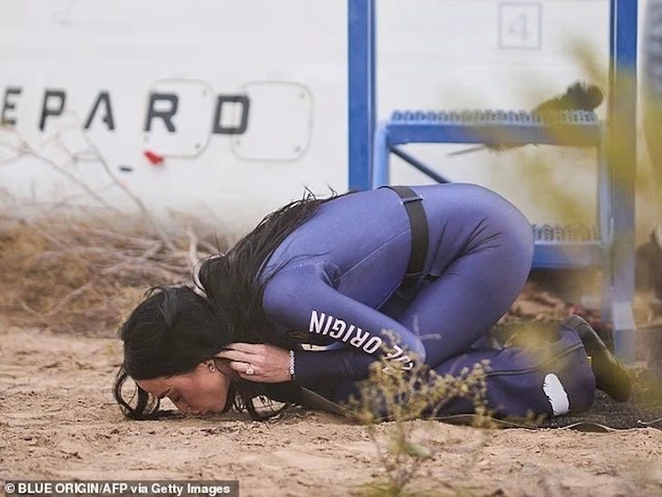 5 khoảnh khắc viral nhất mạng xã hội năm 2025 - Ảnh 2.