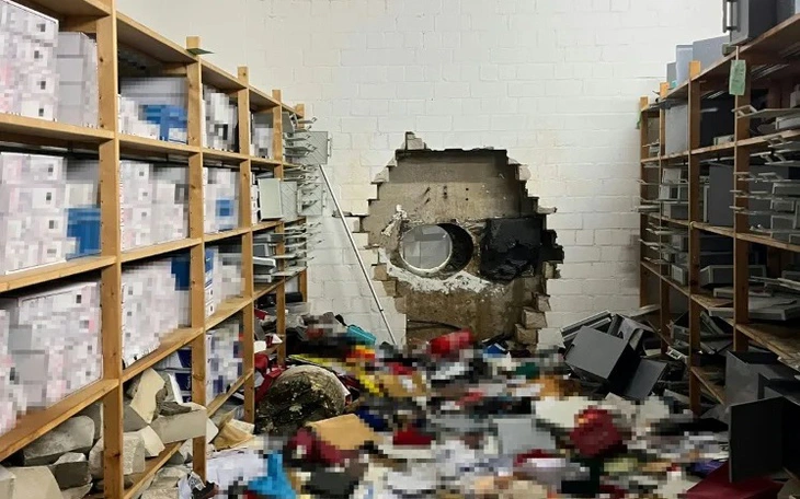 Dân Bulgaria chuyển sang dùng đồng euro, gần 20 sau khi gia nhập EU - Ảnh 3.