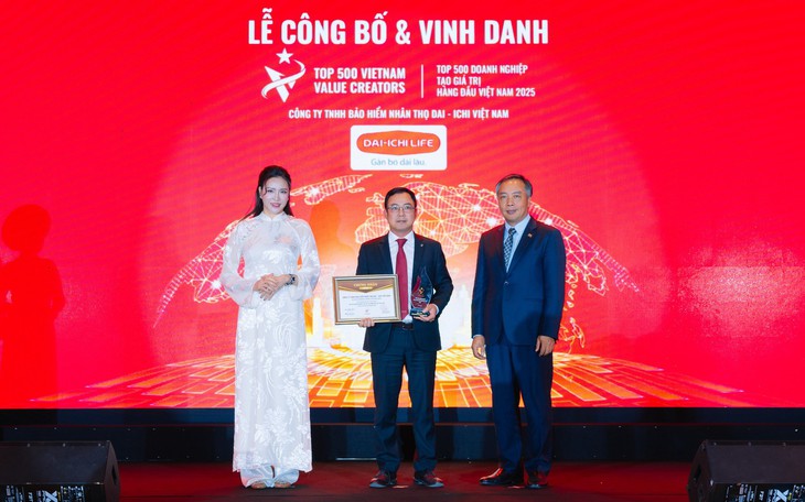 Dai-ichi Life Việt Nam 10 năm liên tiếp vào Top 500 doanh nghiệp lớn - Ảnh 3.