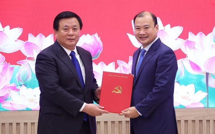 Ông Dương Trung Ý làm Tổng biên tập Tạp chí Cộng sản - Ảnh 1.