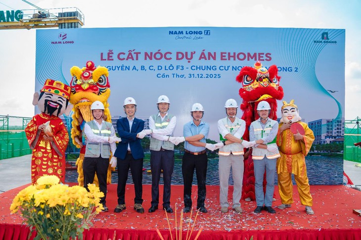 Nhà ở xã hội Nam Long 2 cất nóc đúng kế hoạch, đảm bảo lộ trình bàn giao - Ảnh 2.