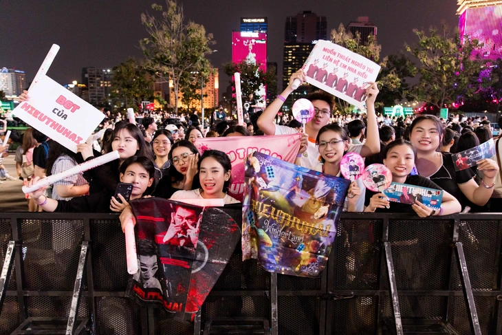 Kinh tế lifestyle nhìn từ Tết: Khi 'ăn Tết' chuyển sang 'chơi Tết' - Ảnh 6.