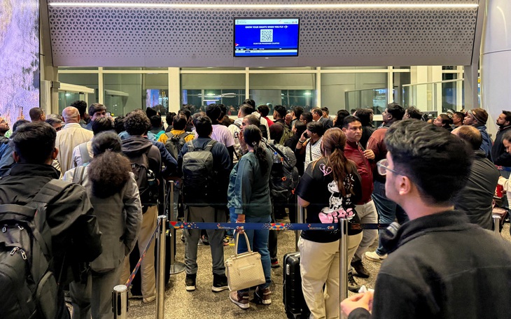 Hơn 1.000 chuyến bay bị hủy, hàng không Ấn Độ rơi vào hỗn loạn - Ảnh 2.