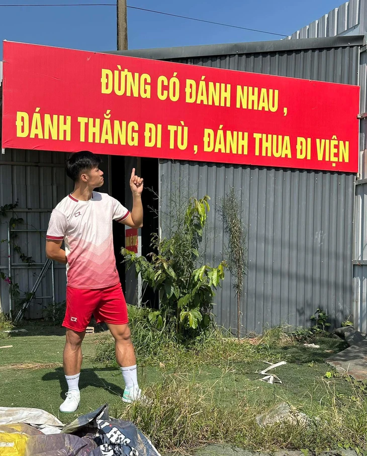 khẩu hiệu - Ảnh 1.