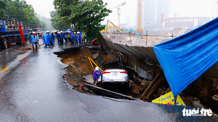 hố tử thần - Ảnh 1.