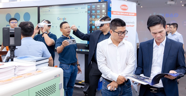 Đã tích hợp dữ liệu học bạ số với ứng dụng VNeID phục vụ tuyển sinh - Ảnh 3.