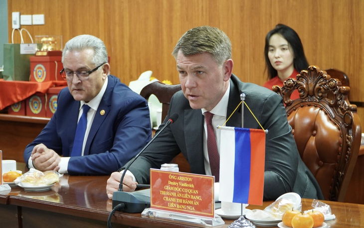 Liên bang Nga thăm Thi hành án TP.HCM: Nga đã tự động hóa toàn diện quá trình thi hành án - Ảnh 1. Cơ quan Thi hành án Liên bang Nga gặp Thi hành án dân sự TP.HCM - Ảnh 1.