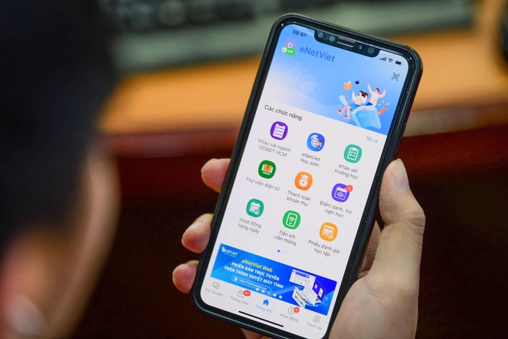 Ứng dụng học tập 'báo cho có, chập chờn', nhiều phụ huynh ở TP.HCM bực bội - Ảnh 1.