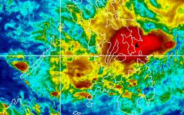 Ngày mai, Biển Đông khả năng có áp thấp nhiệt đới, sau có thể thành bão số 16 - Ảnh 1.