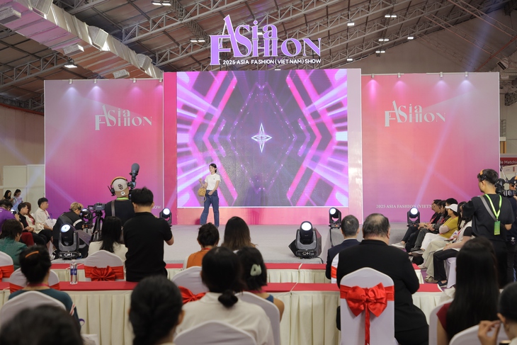 thời trang - Ảnh 4.