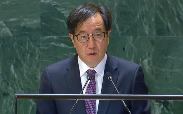 Trung Quốc phản pháo Nhật Bản về sự cố bay gần đảo nhạy cảm - Ảnh 3.