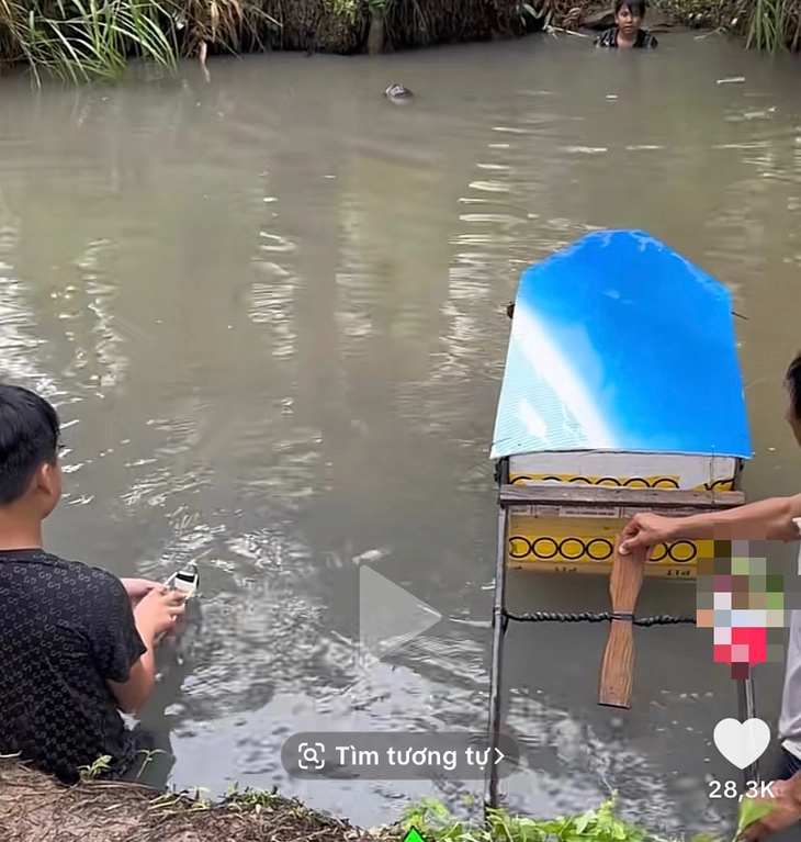 Trẻ em đua theo trend ‘ghe bobo’, có nên dẹp bỏ?  - Ảnh 4.