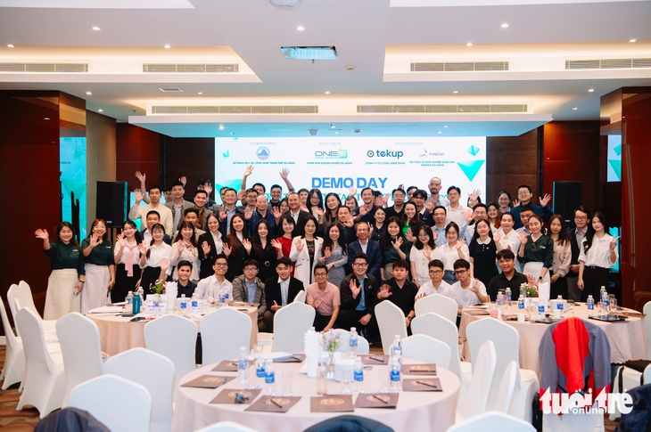 Sinh viên Đà Nẵng thích thú được ‘chạm’ start-up thật - Ảnh 3.