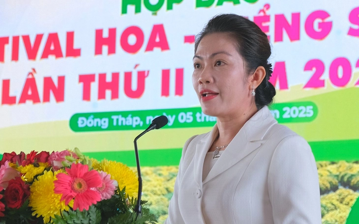 Dự kiến giá hoa Tết ở làng hoa Sa Đéc sẽ tăng do chi phí chăm sóc cao   - Ảnh 8.