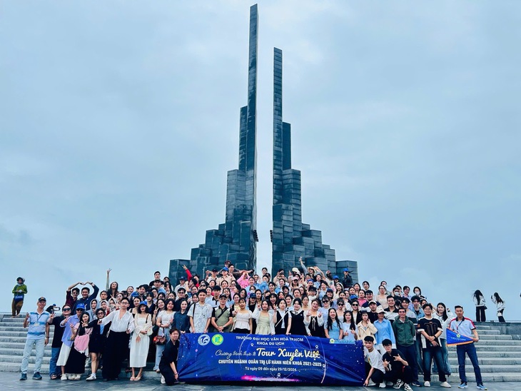 sinh viên - Ảnh 1.