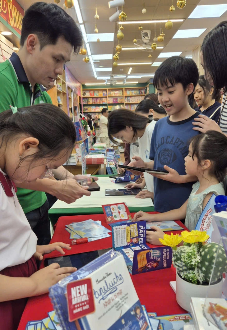 đọc sách - Ảnh 2.