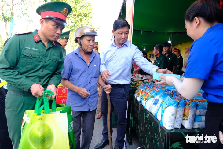 Khánh thành 69 căn nhà biên giới dịp kỷ niệm 80 năm thành lập Quân khu 7 - Ảnh 5.