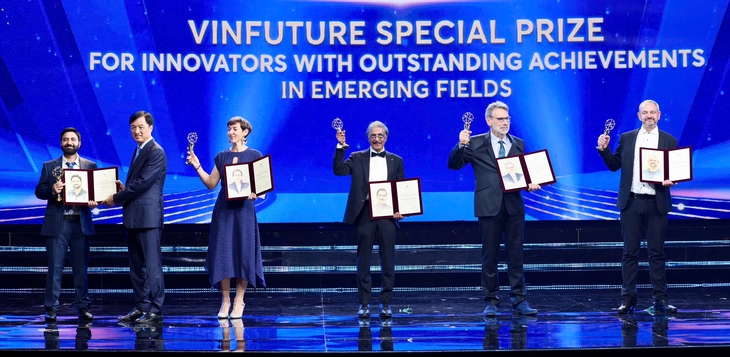 VinFuture 2025: Vinh danh các nhà khoa học nghiên cứu vắc xin ngừa ung thư - Ảnh 2. VinFuture 2025: Vinh danh các nhà khoa học nghiên cứu vắc xin ngừa ung thư - Ảnh 2.