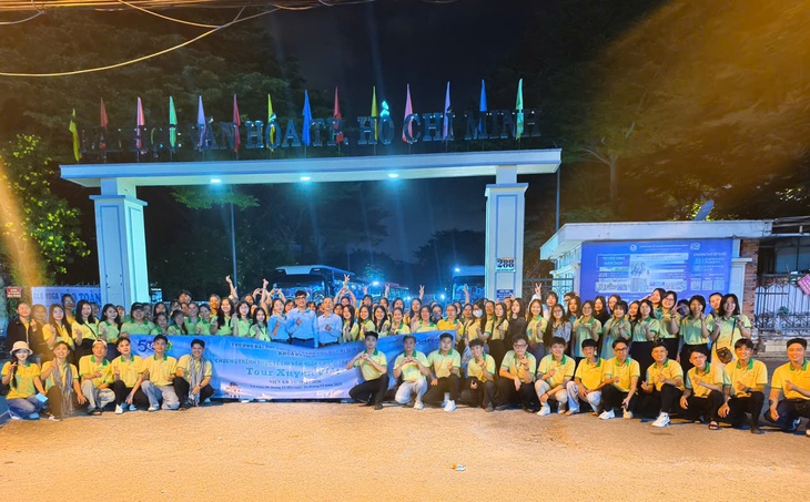 sinh viên - Ảnh 1.