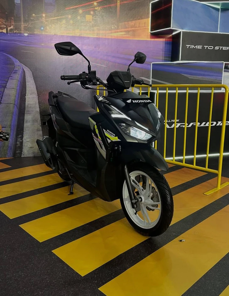 Honda Vario 125 - Ảnh 21.