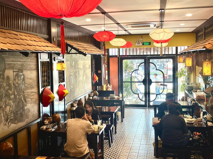 Phở bò Phát Tài phở gà Phát Lộc: Tôn trọng khẩu vị miền Nam nhưng muốn gìn giữ hương vị Bắc - Ảnh 5.