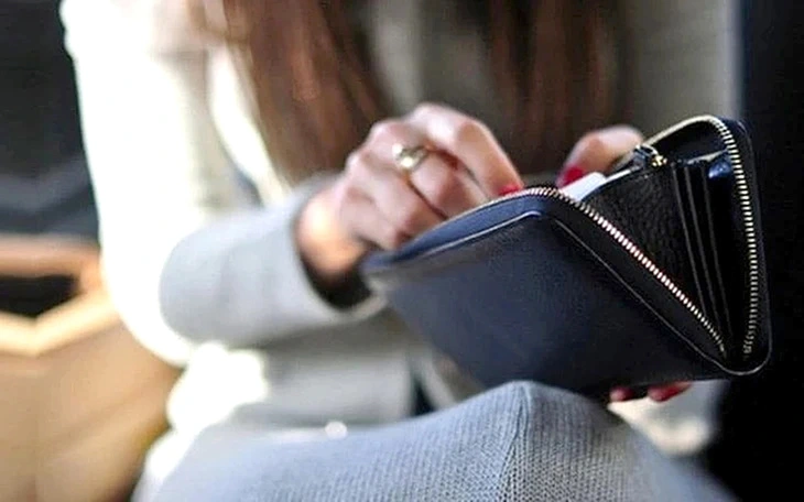 Nhìn lại trận xả lũ kỷ lục cuốn phăng nhiều thứ của dân; Rúng động vụ án Đoàn Văn Sáng - Ảnh 3.