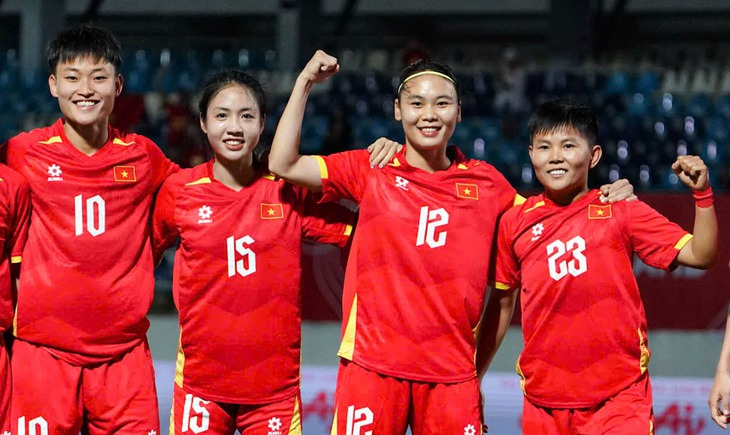 Tuyển nữ Việt Nam - Ảnh 1.