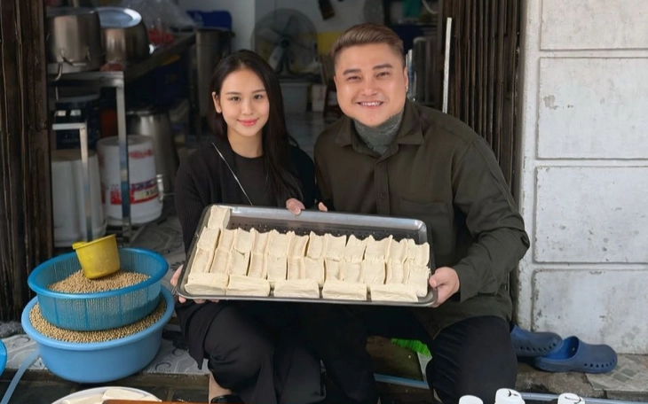 Cẩm Ly mang 'miền Tây' vào 0đám cưới con gái tỉ phú    ohnathan Hạnh Nguyễn   - Ảnh 3.