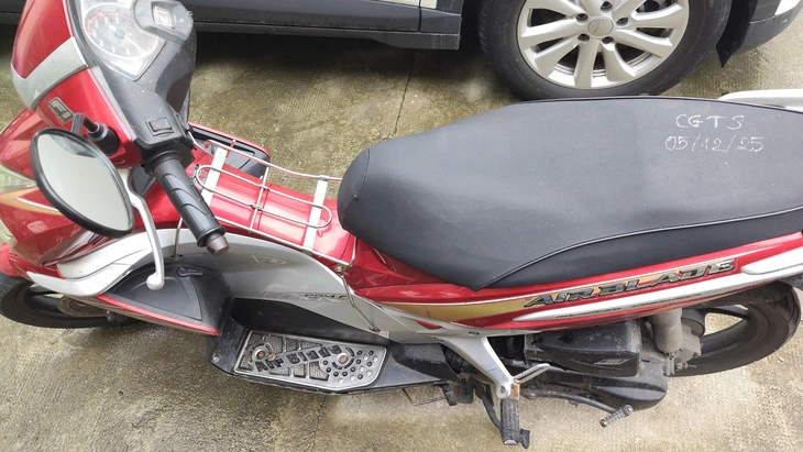 tiệm vàng - Ảnh 2.