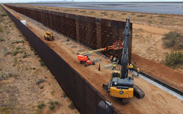 Tin tức thế giới 14-12: Ông Trump cứng rắn với Thái Lan, Campuchia; Mỹ đổi cách truy quét nhập cư - Ảnh 6.