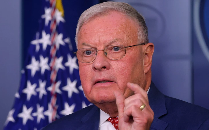 Tổng thống Trump nói 'hơi thất vọng' vì ông Zelensky chưa đọc đề xuất hòa bình - Ảnh 2.