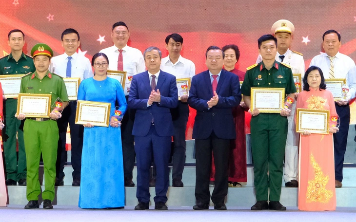 Kỳ họp Hội đồng trẻ em TP.HCM: Cam kết xanh với thành phố Bác - Ảnh 2.