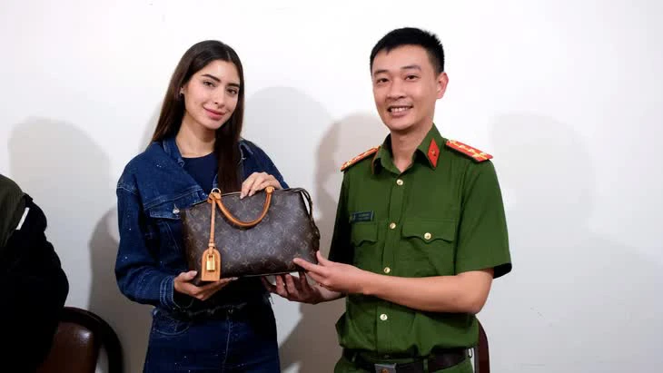 hoa hậu - Ảnh 2.