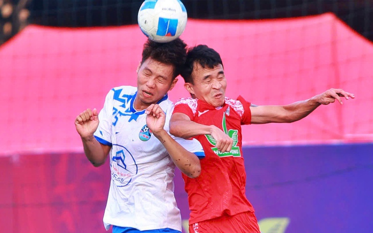 Giải bóng đá đồng hương tại TP.HCM xây dựng nhà nhân ái cho hộ nghèo - Ảnh 4.