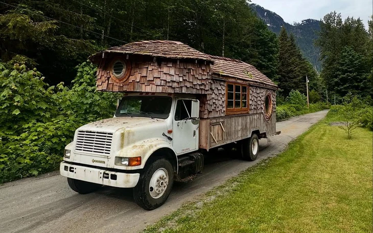 Nhà di động như bước ra từ 'cuộc chiến giữa các vì sao', giá gần 4 tỉ song đại gia cũng khó mua - Ảnh 19.