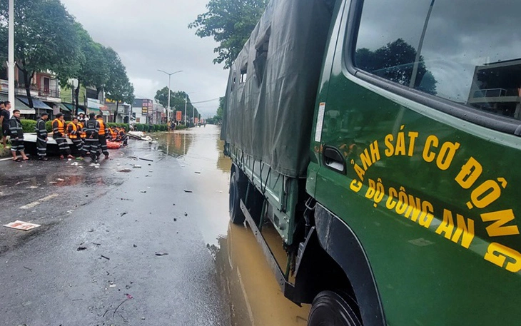 Bộ đề nghị Khánh Hòa không để di tích quốc gia bị hư hại do lũ không thể khắc phục - Ảnh 6.