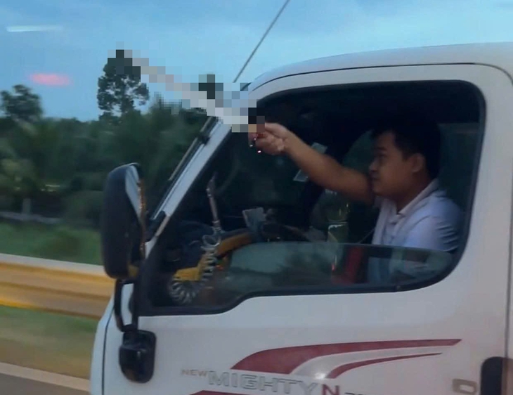 tài xế - Ảnh 1.