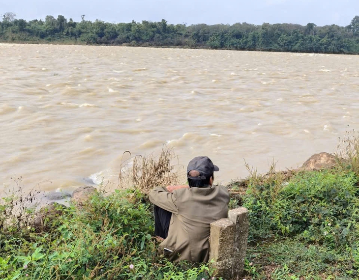 nữ sinh - Ảnh 1.