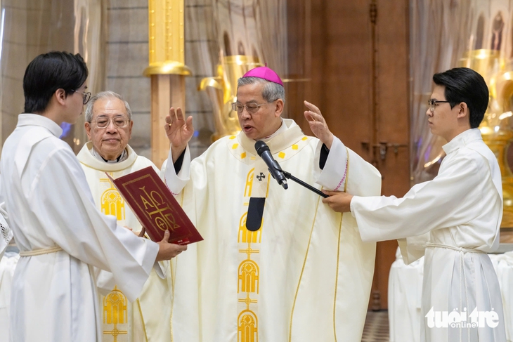 Nhà thờ Đức Bà - Ảnh 3.