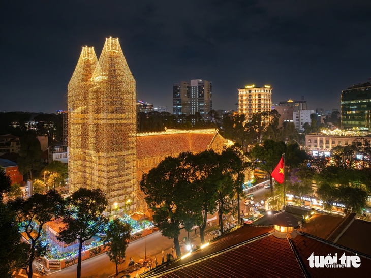 Nhà thờ Đức Bà - Ảnh 5.