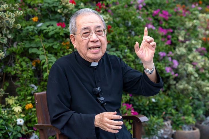 Nhà thờ Đức Bà - Ảnh 2.