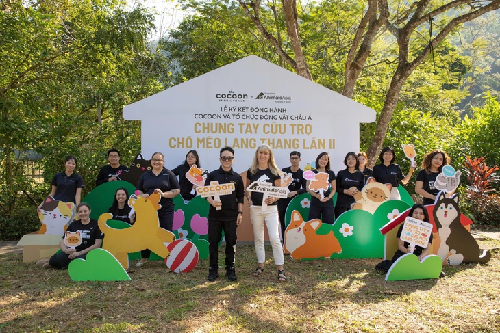 Mỹ phẩm thuần chay Cocoon tiếp tục chung tay cứu trợ chó mèo lang thang - Ảnh 1.