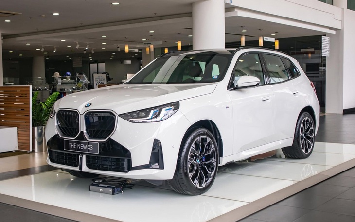 Giảm giá mạnh khi vừa ra mắt - Cuộc đua giá xe kiểu mới tại Việt Nam năm nay, phủ rộng từ phân khúc dưới 500 triệu đến tiền tỷ- Ảnh 6. Tin tức giá xe: Loạt xe vừa mở bán đã giảm giá, có mẫu tiệm cận cả phân khúc dưới - Ảnh 5.