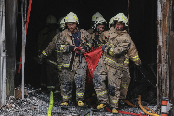 Cháy nhà cao tầng ở Jakarta làm ít nhất 20 người chết - Ảnh 3. Jakarta - Ảnh 2.