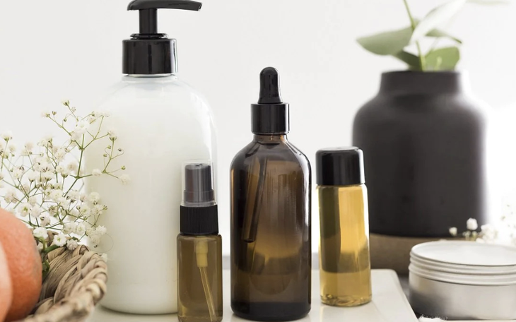 Một công ty bị thu hồi, đình chỉ lưu hành 77 loại mỹ phẩm - Ảnh 5.