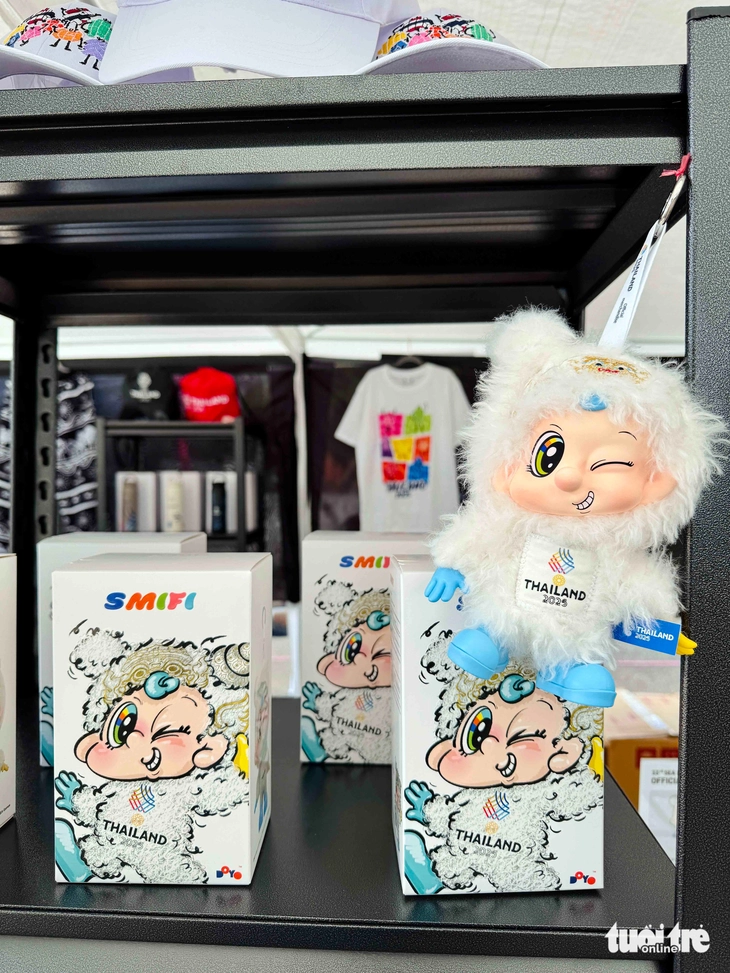 Đồ lưu niệm SEA Games 33 hút hàng - Ảnh 8.