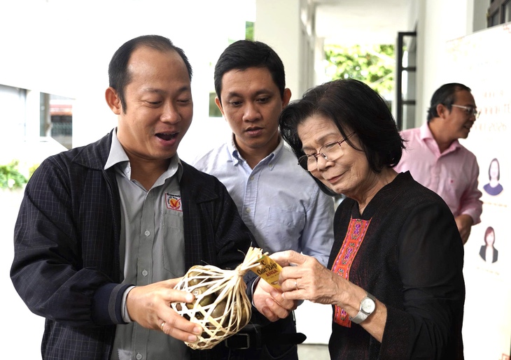 NGƯỜI TIÊU DÙNG - Ảnh 1.